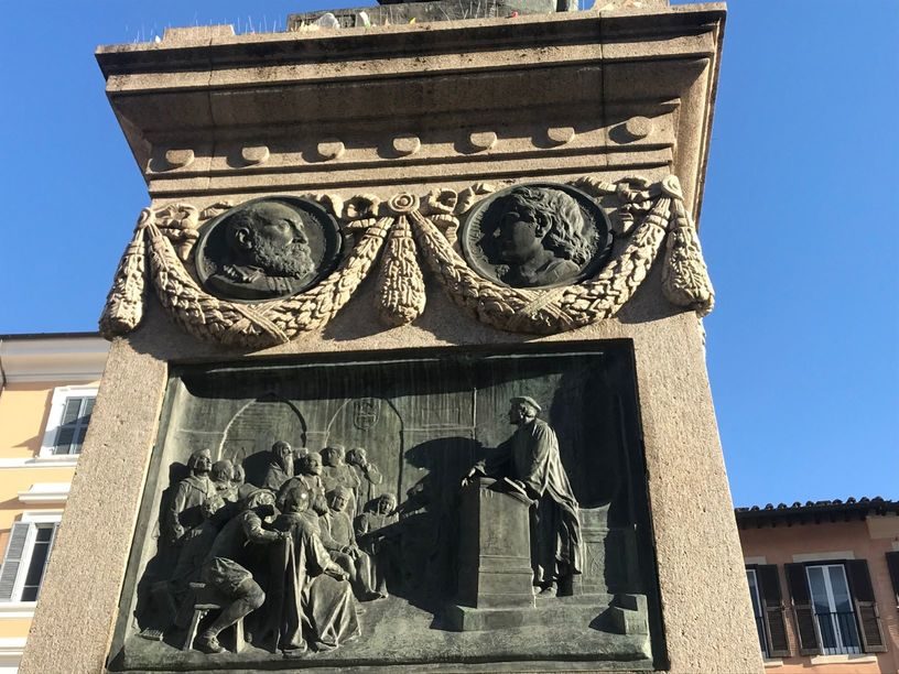 Giulio Cesare Vanini's medallion, Rome (8).jpeg